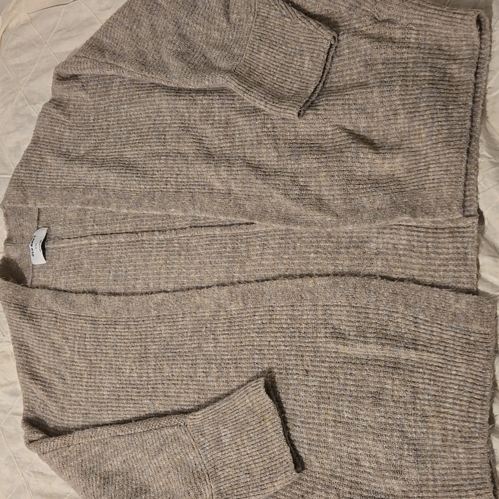 Girl's Old Navy open front cardigan sweater